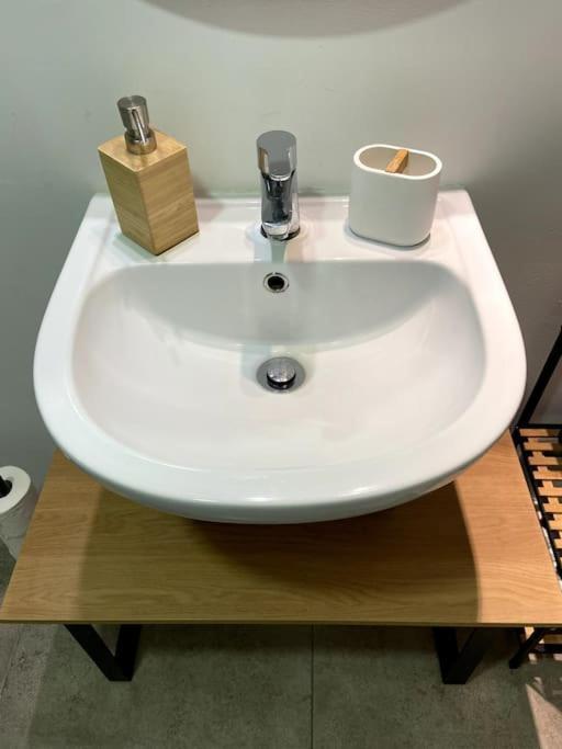 Apartament Moderno Duplex En La Tacita De Plata Kadyks Zewnętrze zdjęcie