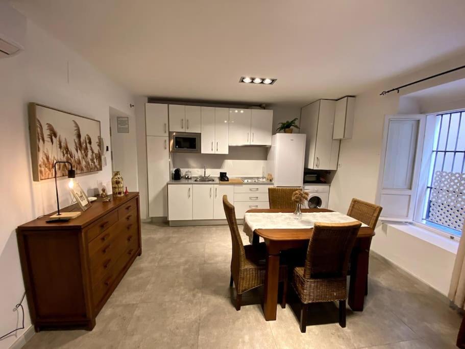 Apartament Moderno Duplex En La Tacita De Plata Kadyks Zewnętrze zdjęcie