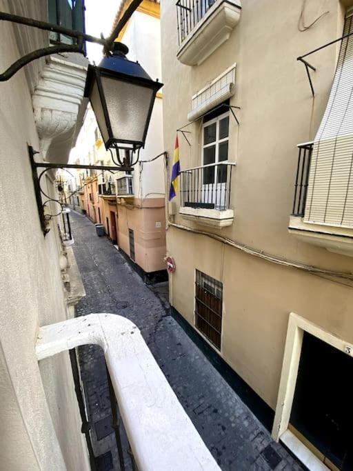 Apartament Moderno Duplex En La Tacita De Plata Kadyks Zewnętrze zdjęcie